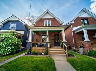 20 Wells Ave, Brantford, ON N3R 4J2