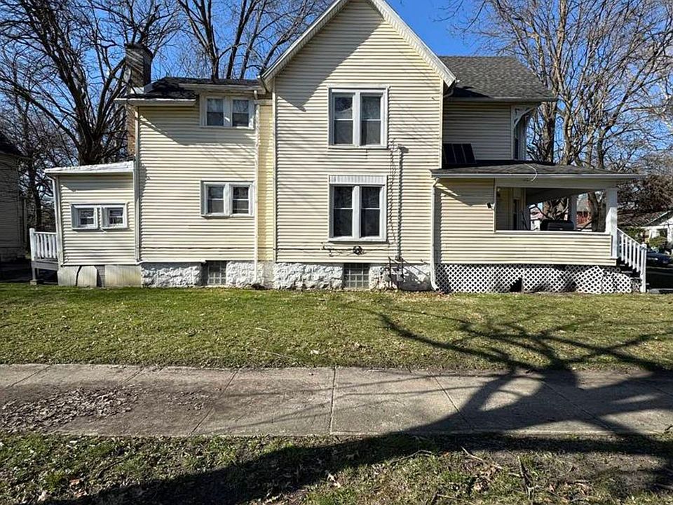 2nd image of 15544 Turlington Ave