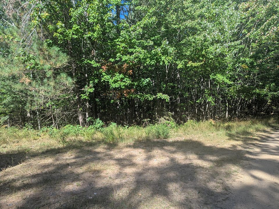 1st image of 2 Smoky Ln