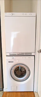 Rented by Mirador Real Estate | media 19