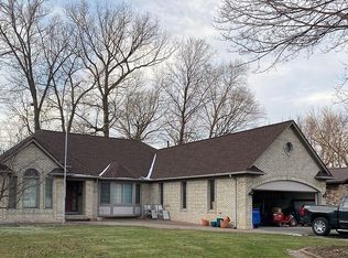 30243 Campbell St #200, Warren, MI 48093