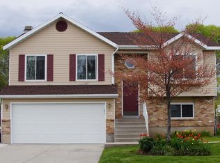 318 E 1700 S, Kaysville, UT 84037