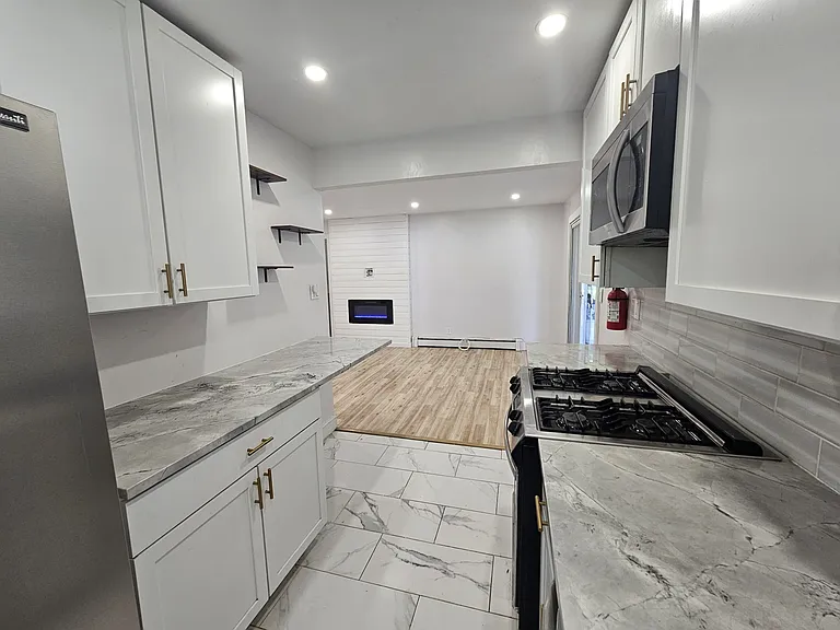 kitchen to living room