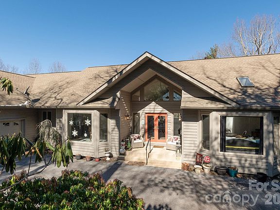2nd image of 155 Poplar Loop Dr