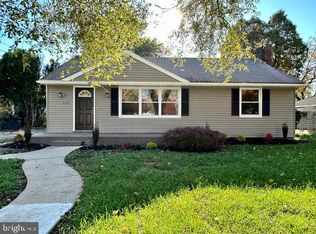 122 E Lois Dr, Williamstown, NJ 08094