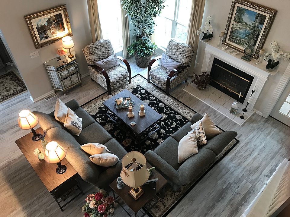 1st image of 6471 Upper Lake Cir