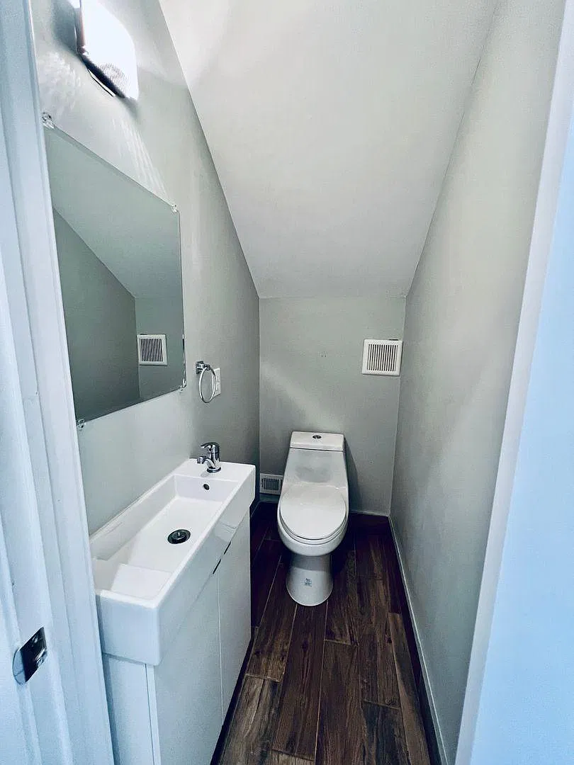 2 bed, 1.5 bath, $1,700 — Photo 3