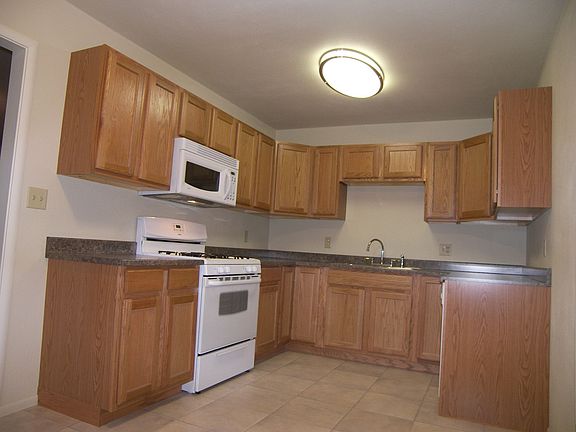 2nd image of 1786 Lunsford Ave