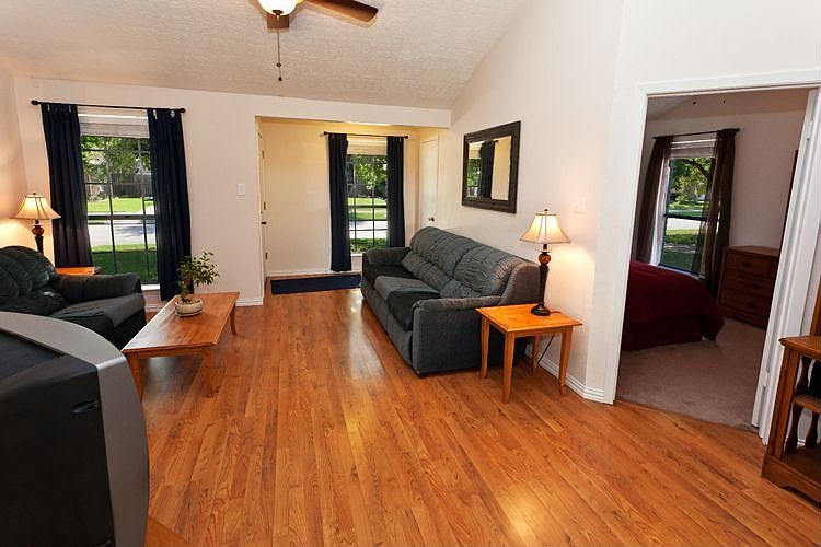 Beautiful wood laminate flooring