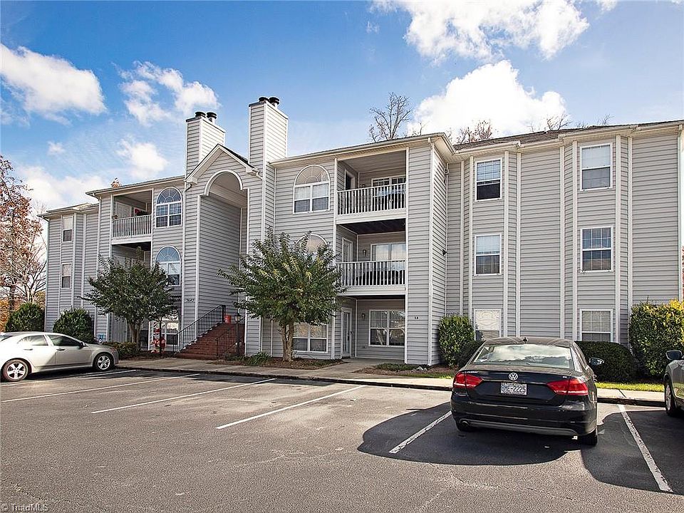 1st image of 3642 Morris Farm Dr APT 1A