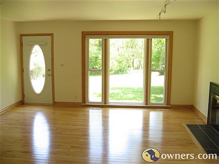 living room, maple floors