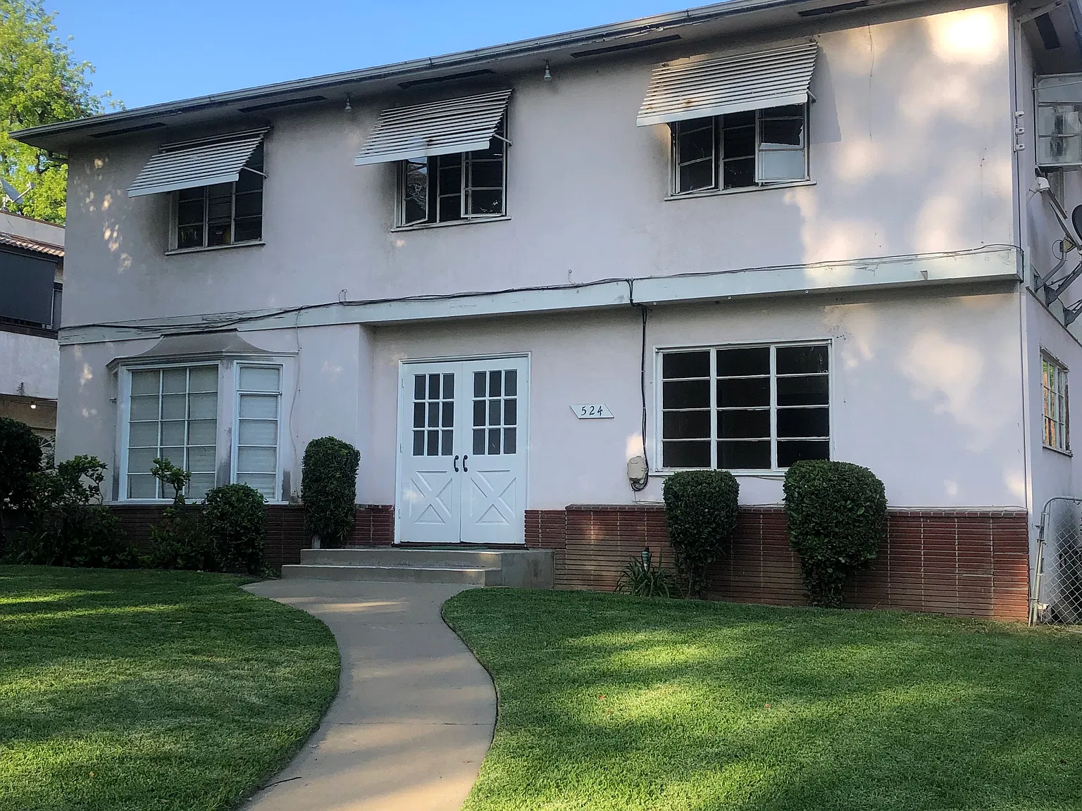 1 bed, 889 sqft, $2,250 — Photo 1