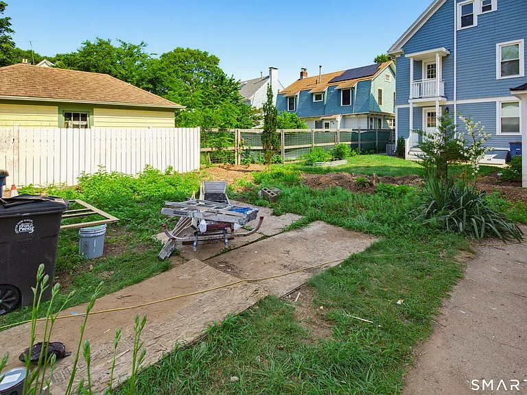 64 Pendleton St #1 — Photo 24