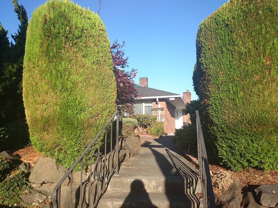 2nd image of 2449 28th Ave W
