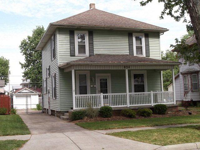 1st image of 834 S Walnut St