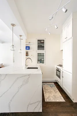 Rented by Compass | media 4