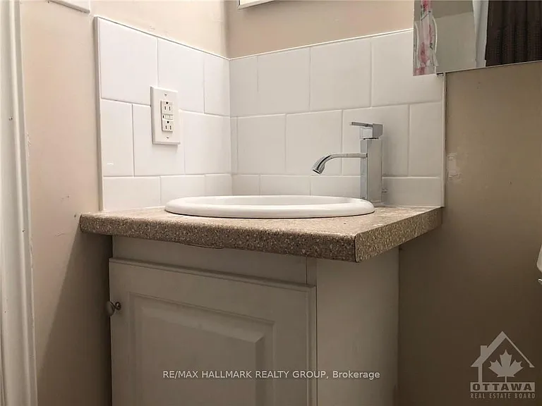 86 George St — Photo 13