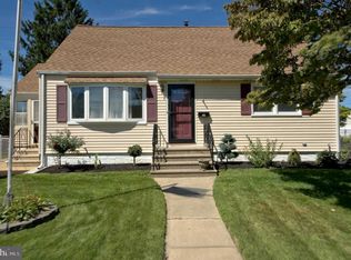 80 Kenwood Ter, Hamilton, NJ 08610