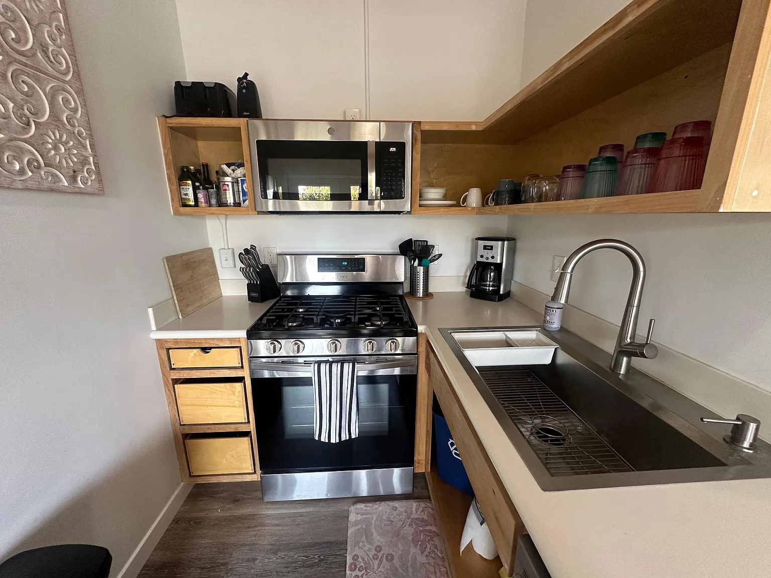 1 bed, 550 sqft, $3,000 — Photo 3