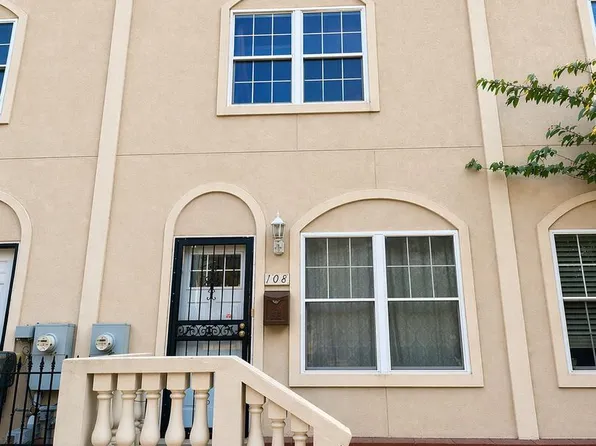 108 W Norris St, Philadelphia, PA 19122