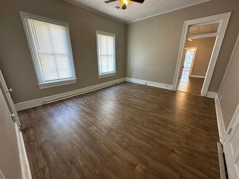 982 Magnolia St — Photo 6