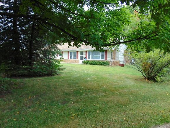 4th image of 9109 N Timber Ln