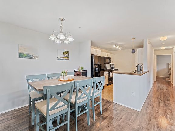 4th image of 91-1015 Kamaaha Ave #208-1