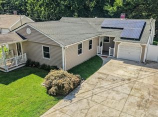 469 Carnation Drive, Shirley, NY 11967