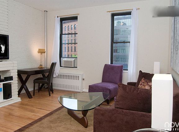 3rd image of 19 Cleveland Pl APT 3a