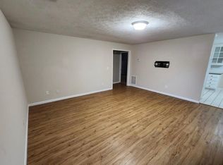 5115 Whites Mill Rd #D, Gainesville, GA 30504