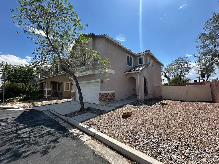 7305 Prussian Green St — Photo 2