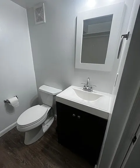 2130 N Cameron St #2130 — Photo 12