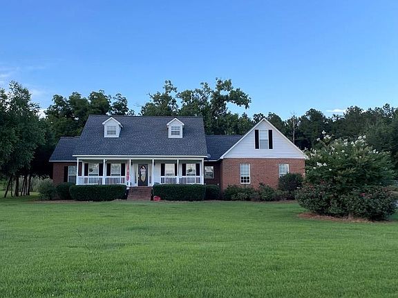 2nd image of 186 Twin Lakes Dr
