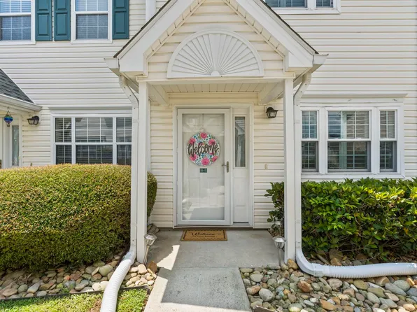 611 2nd Ave. S #16 E, North Myrtle Beach, SC 29582