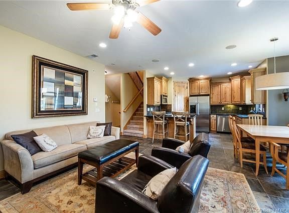 5th image of 3010 Canyon Link Dr