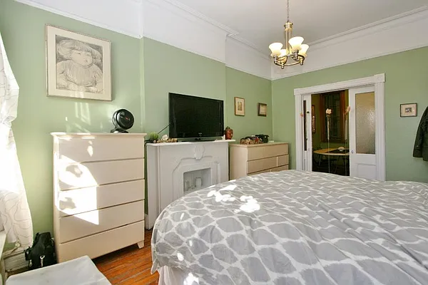 Rented by Corcoran | media 47