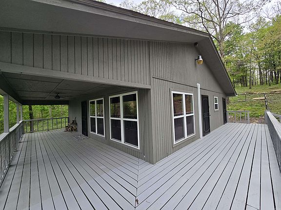 4th image of 1720 Greers Ferry Rd