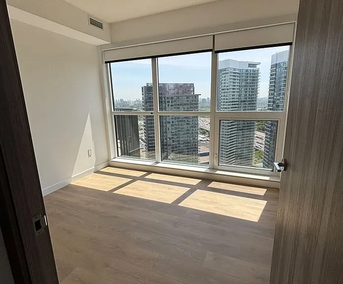 18 Esther Shiner Blvd #3008 — Photo 6
