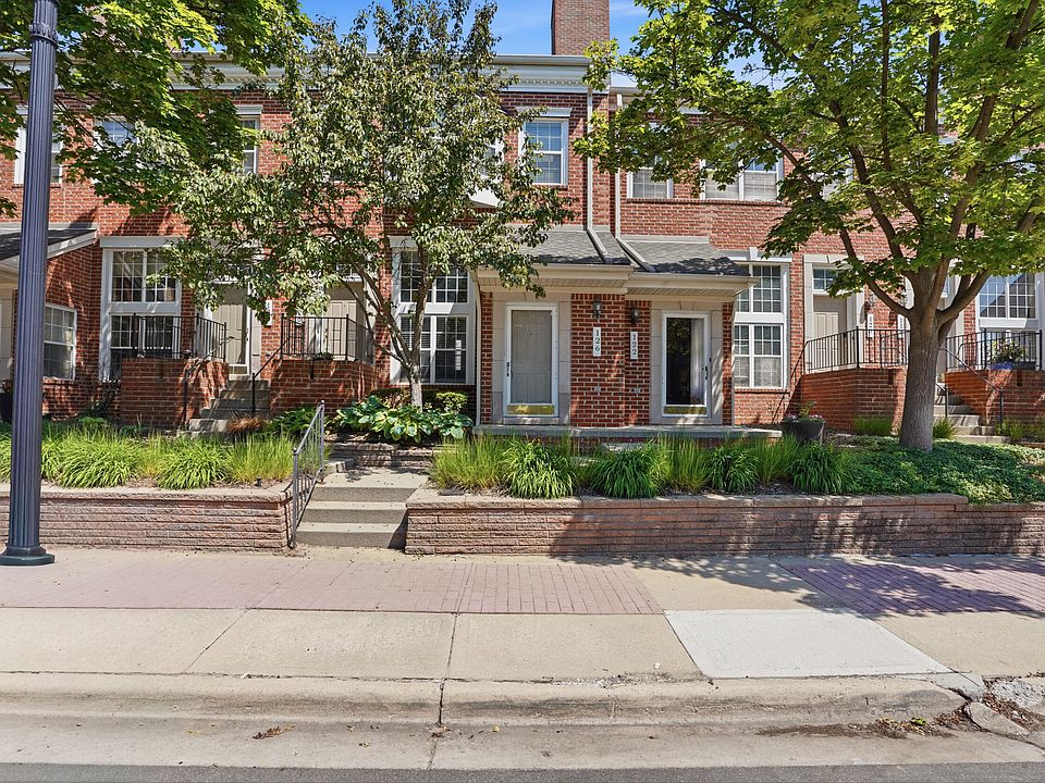 1st image of 126 Allenhurst Ave