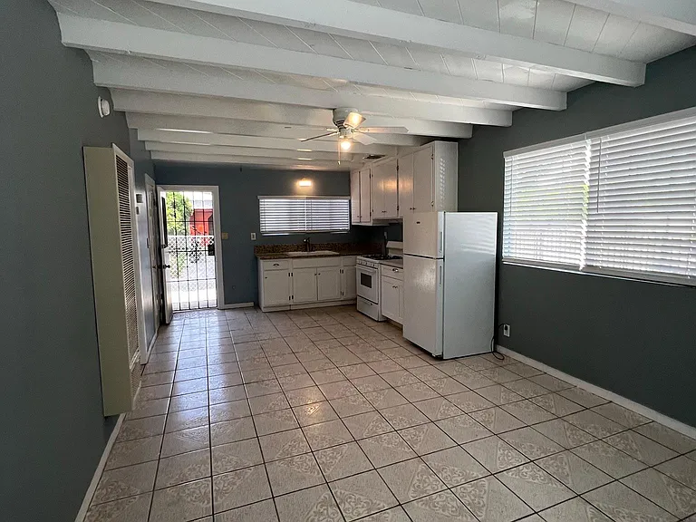 3009 S Orange Dr #3009 — Photo 13