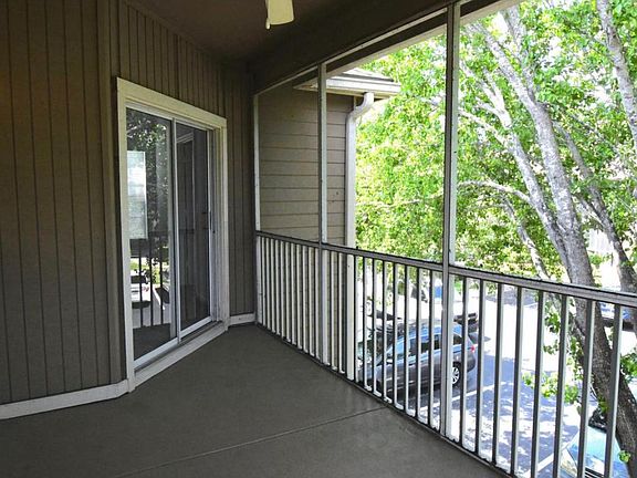 4th image of 10000 Gate Pkwy N APT 721