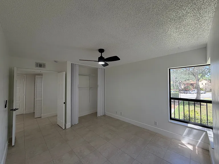 3683 Cocoplum Cir #3683 — Photo 7
