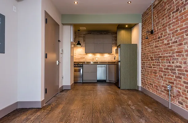 Rented by Nooklyn NYC LLC | media 39