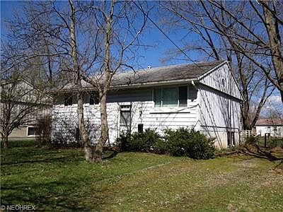 1st image of 1619 Ferndale Ave SW