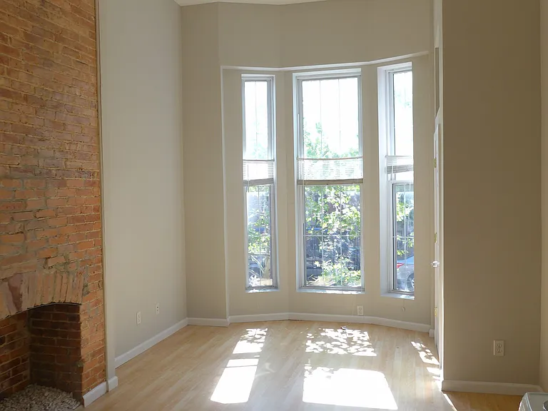 1705 N Calvert St #1A — Photo 8
