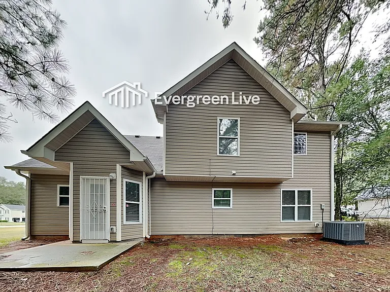 125 Edison Dr — Photo 14