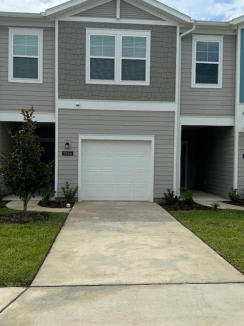 1st image of 3986 Daisy Ct