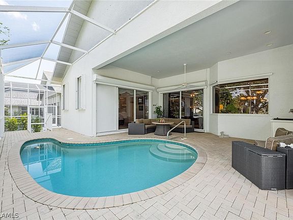 3rd image of 7218 Falcon Crest Ct