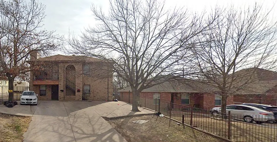 1920 Lagonda Ave