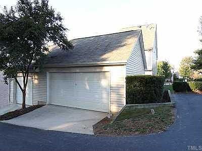 Garage & Extra Parking Area